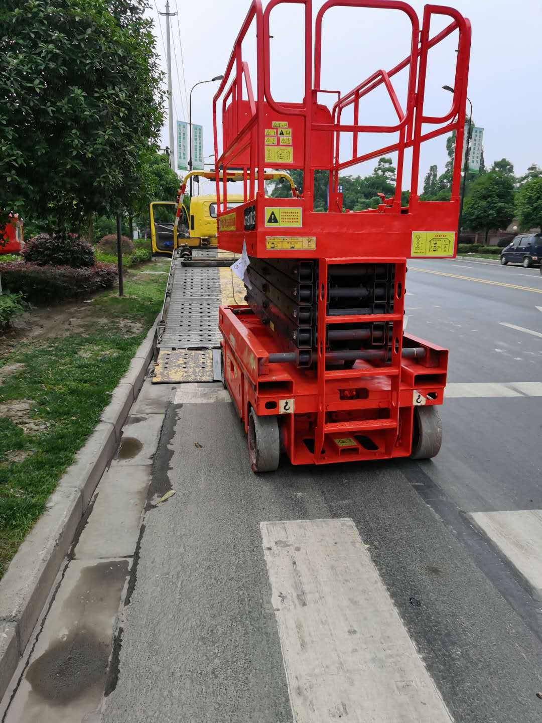 成都升降機(jī)出租